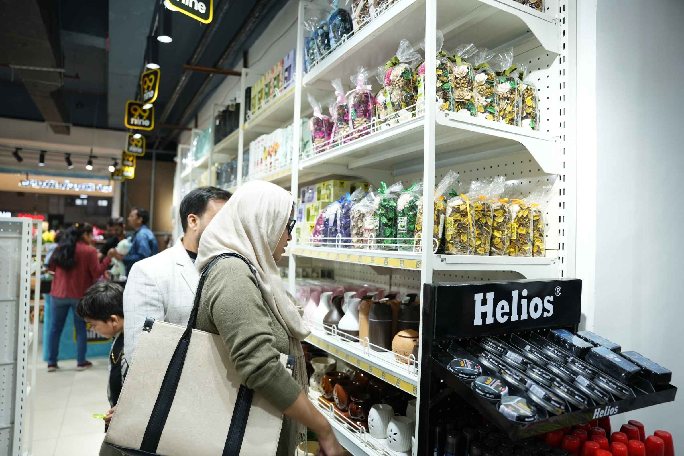 99nine store customer image